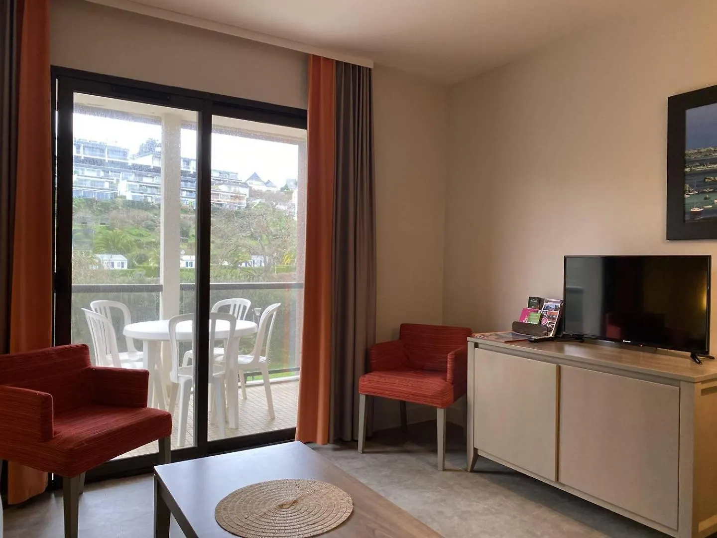 דירה Appartement Avec Piscine, Plage De Trestraou A Perros-Guirec - Ref 505 צרפת